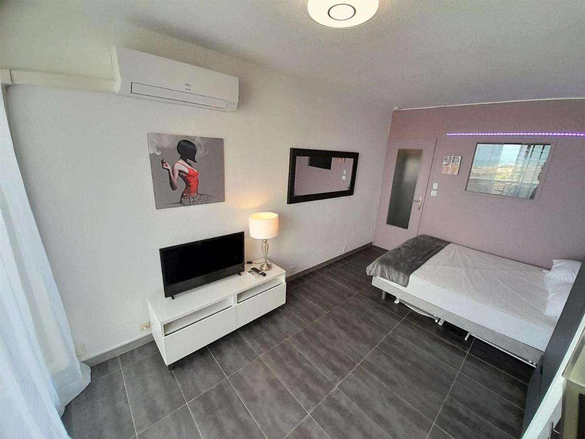 Studio Village Naturiste Baby Doll Agde Bagian luar foto